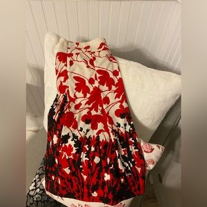 Floral printed skirt